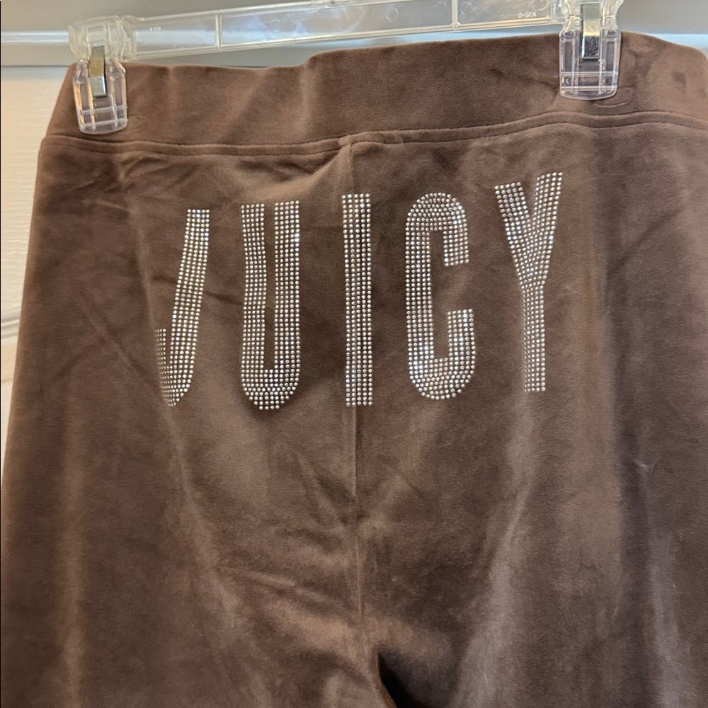 Juicy Couture Chocolate Velour pants - Picture 2 of 4